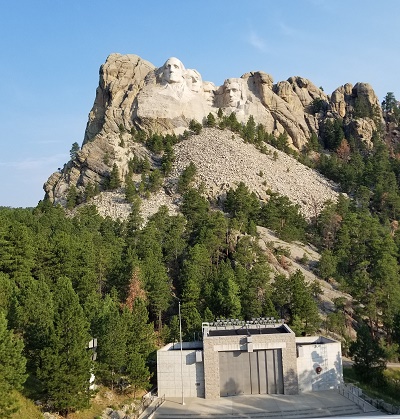Mt Rushmore and the visitor center